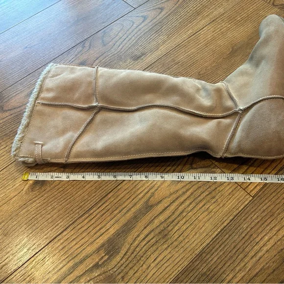 Women's Tan Knee-High Boots - Picture 3 of 7